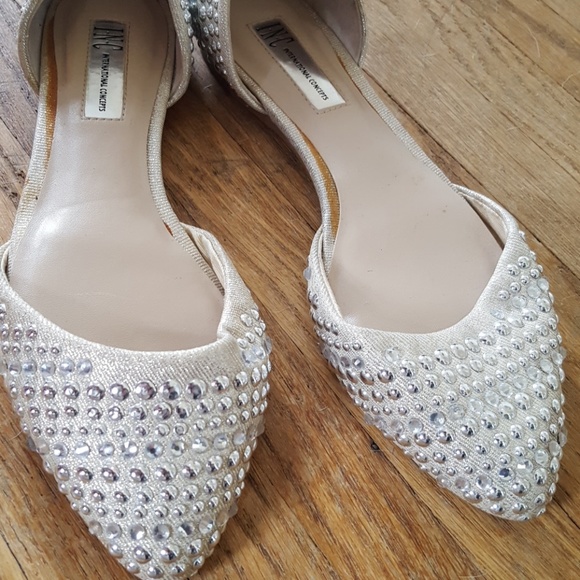 Shoes - Picture 2 of 3